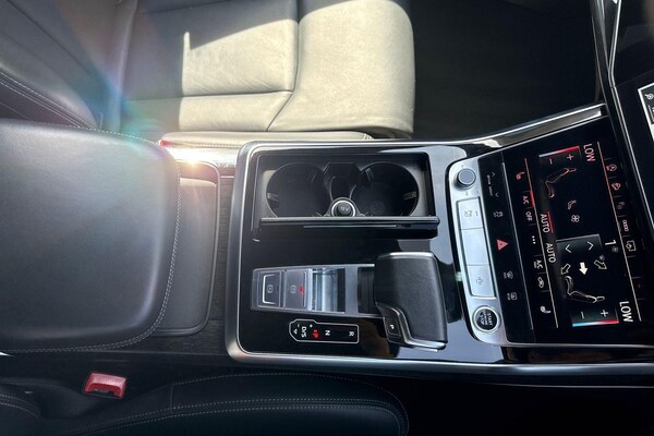 Used Audi Q8 2022 for sale - 75214674: Photo 42