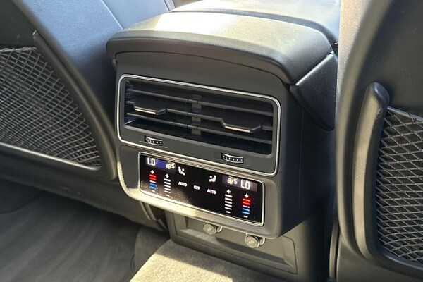 Used Audi Q8 2022 for sale - 75214674: Photo 46