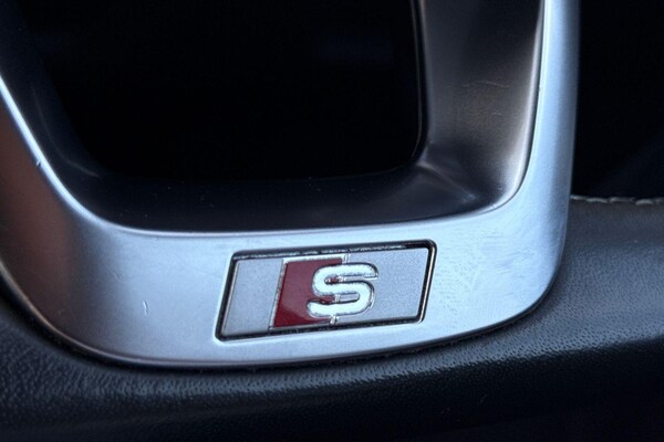 Used Audi Q8 2022 for sale - 75214674: Photo 47