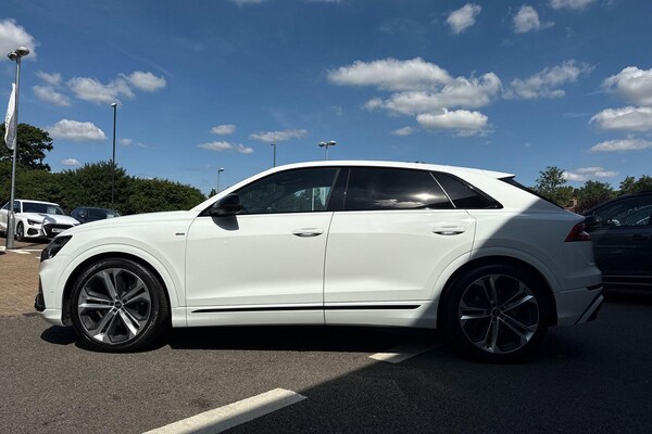 Used Audi Q8 2022 for sale - 75214674: Photo 9