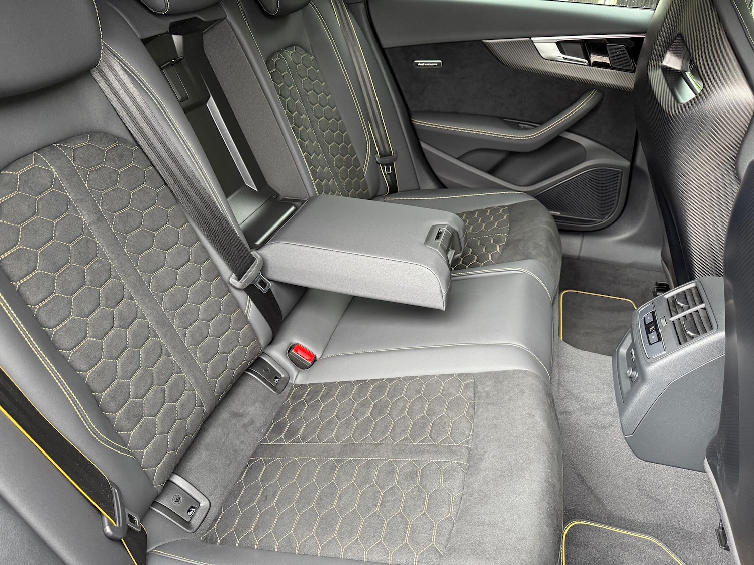 Used Audi RS4 2025 for sale - 77039910: Photo 31