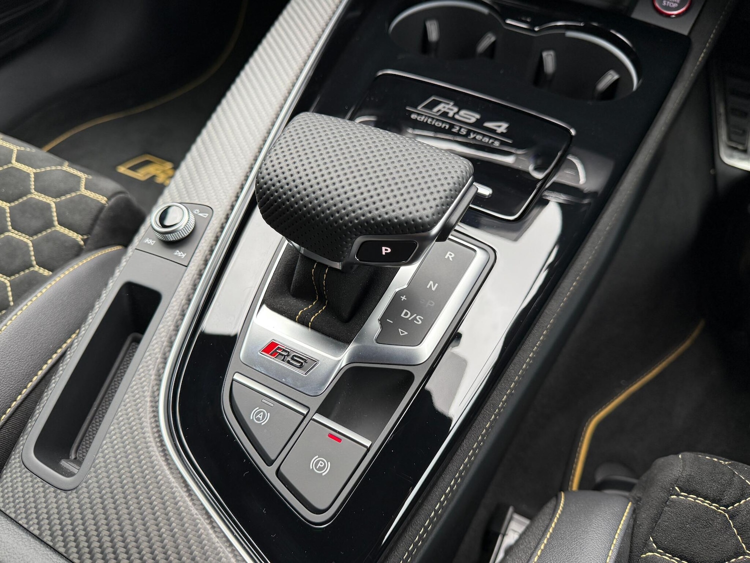 Used Audi RS4 2025 for sale - 77039910: Photo 41