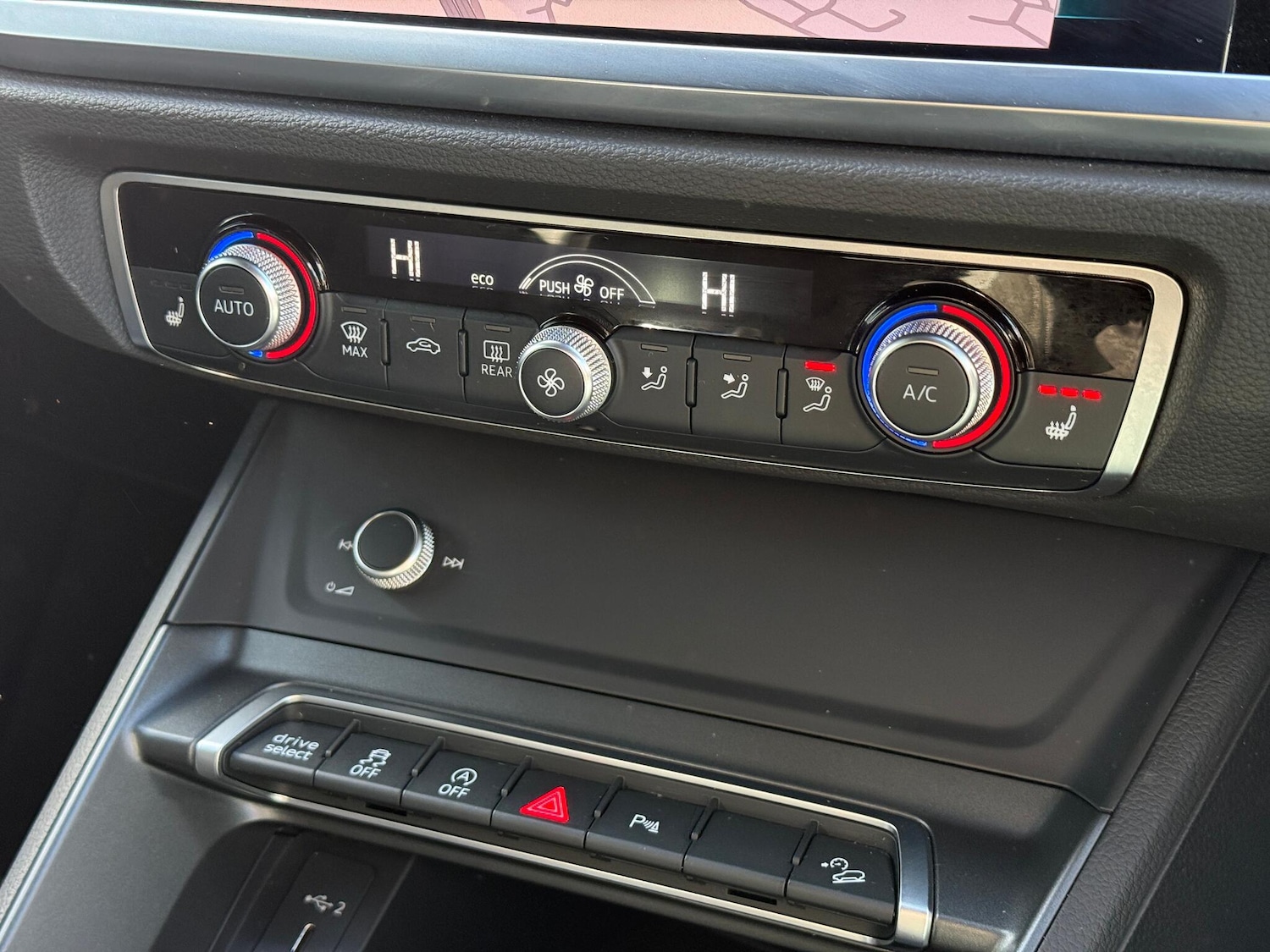 Used Audi Q3 2023 for sale - 77575222: Photo 11