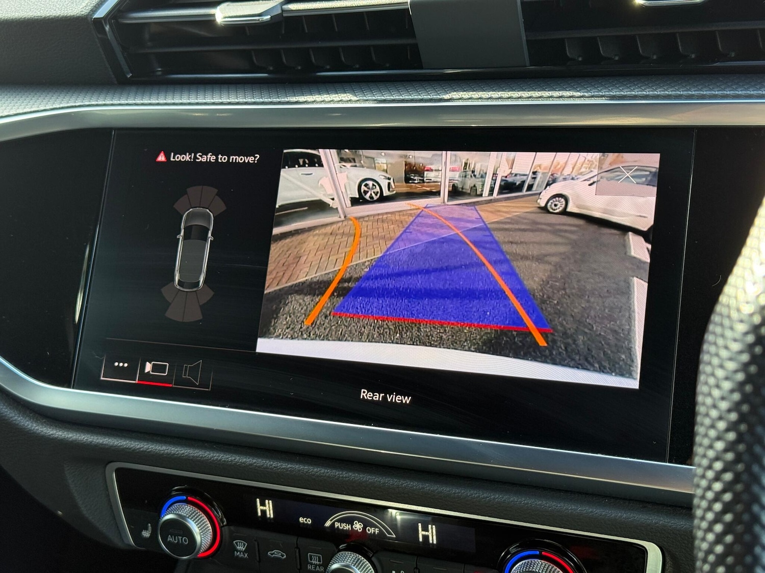 Used Audi Q3 2023 for sale - 77575222: Photo 3