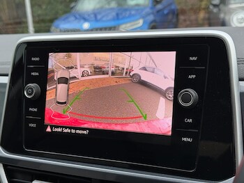 Used Volkswagen T-Roc 2023 for sale - 77468532: Photo