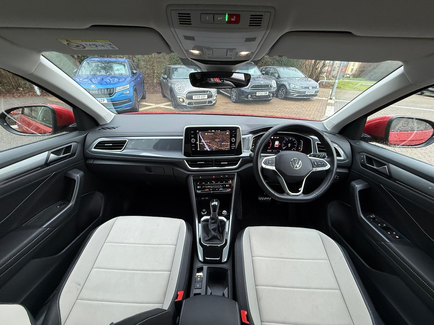 Used Volkswagen T-Roc for sale - 77468532: Photo 5