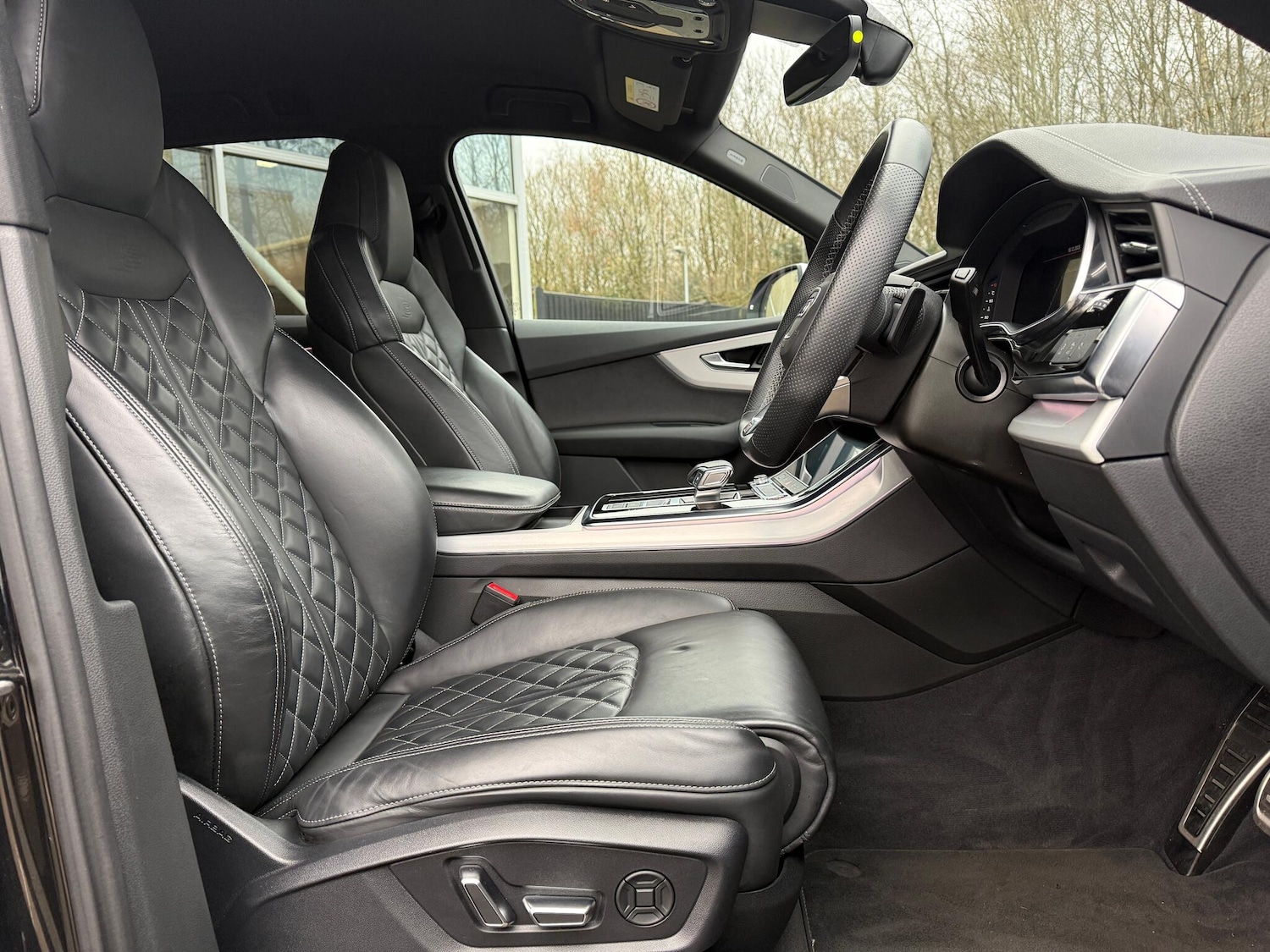 Used Audi Q7 2023 for sale - 76953187: Photo 13