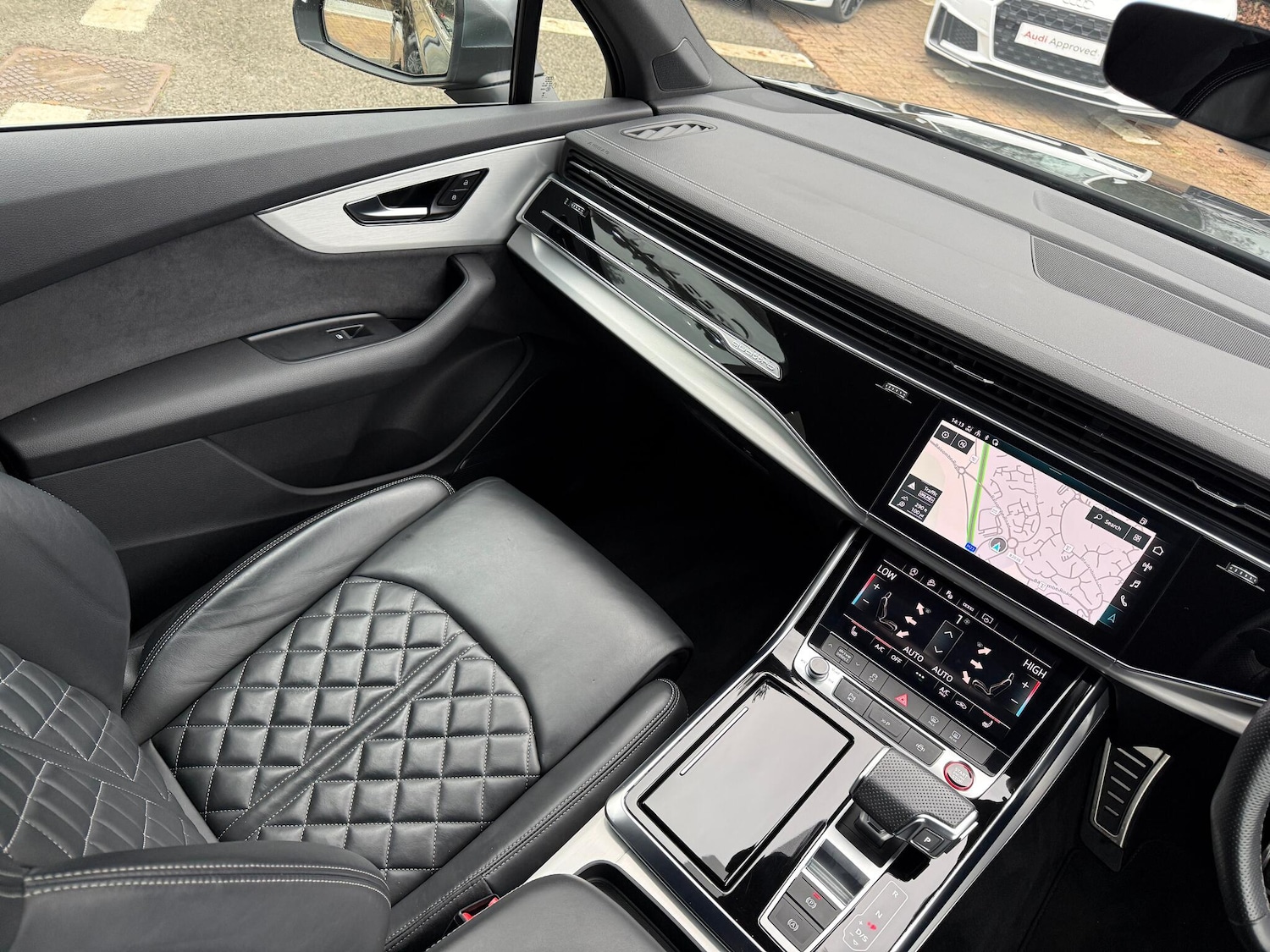 Used Audi Q7 2023 for sale - 76953187: Photo 48