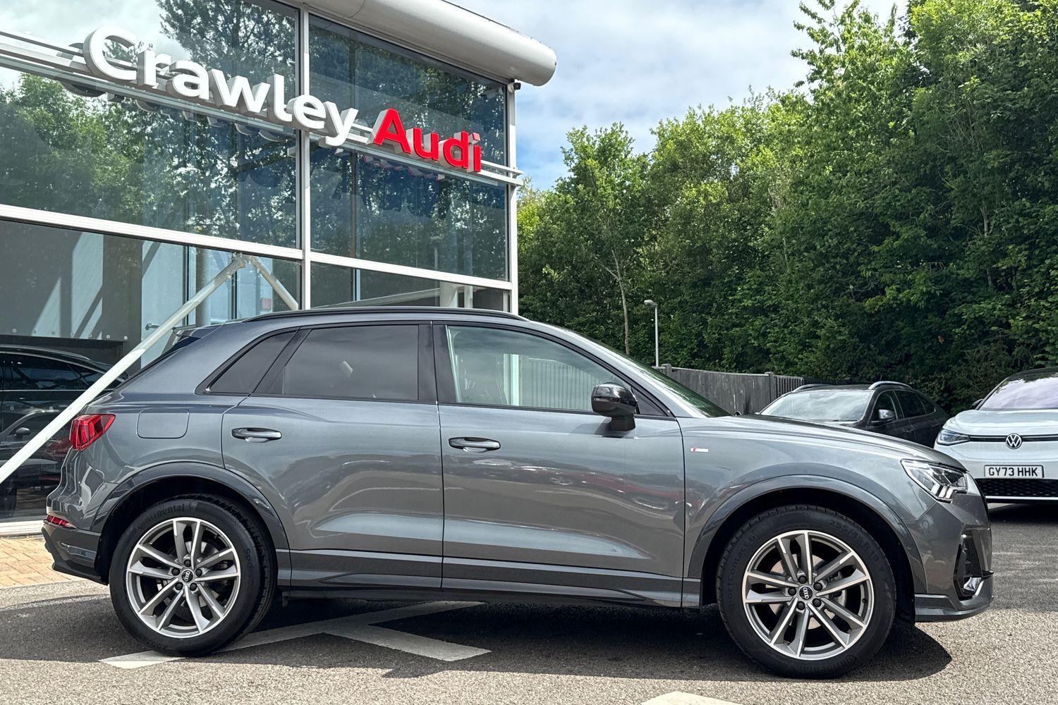 Used Audi Q3 2023 for sale - 76153021: Photo 2