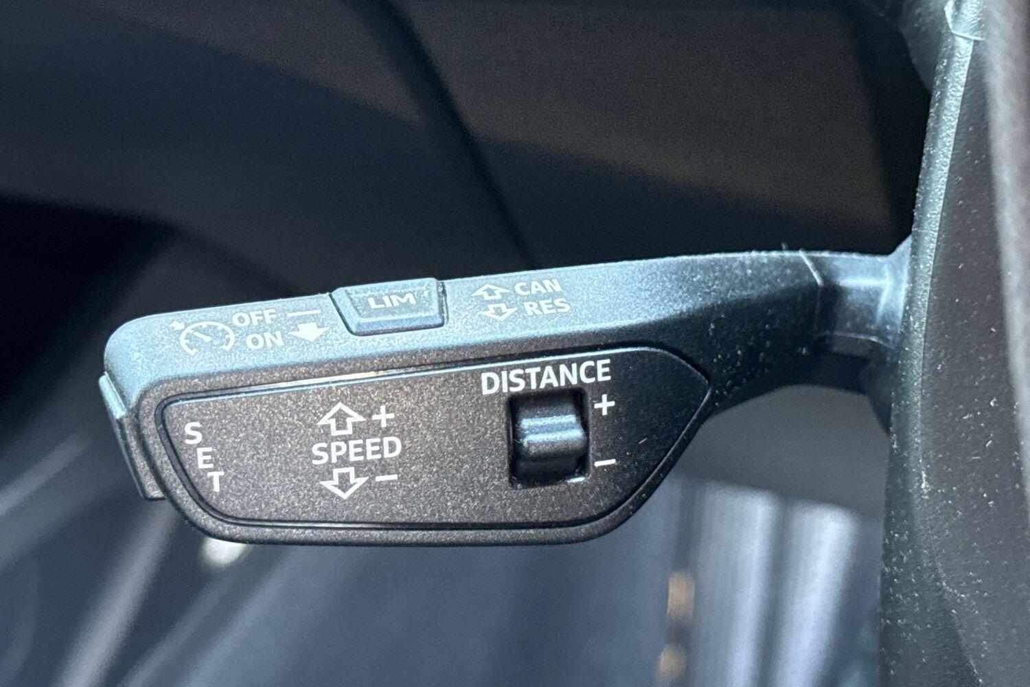 Used Audi Q4 e-tron 2023 for sale - 76072117: Photo 62