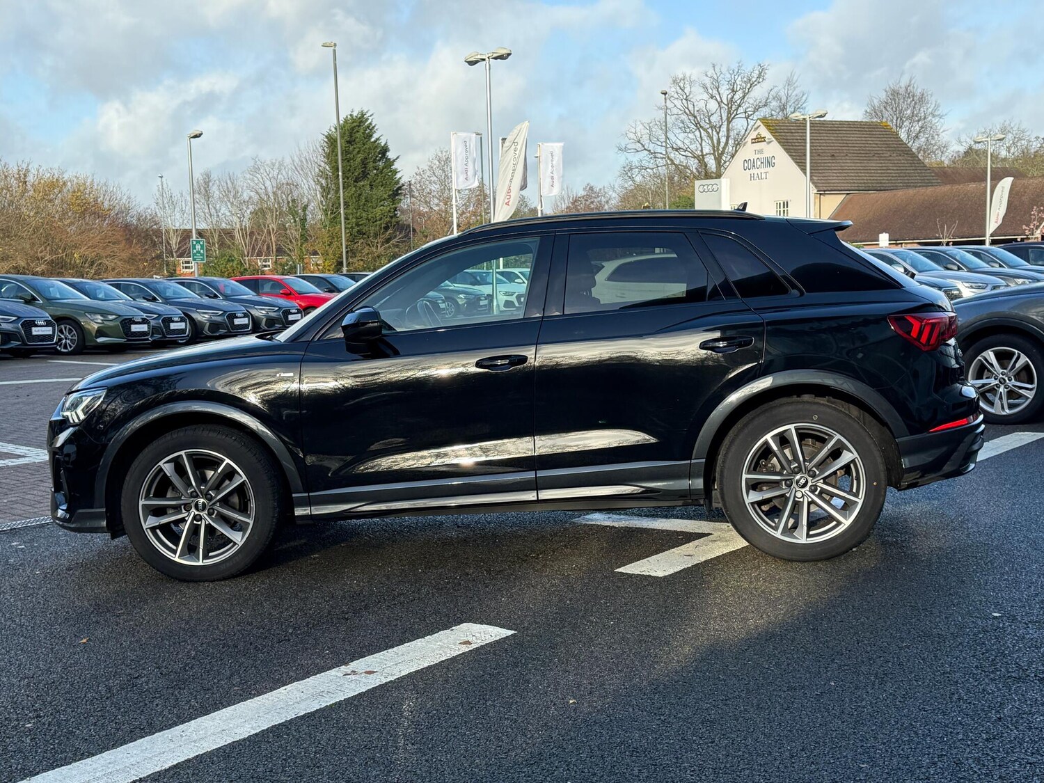 Used Audi Q3 2022 for sale - 77386838: Photo 15