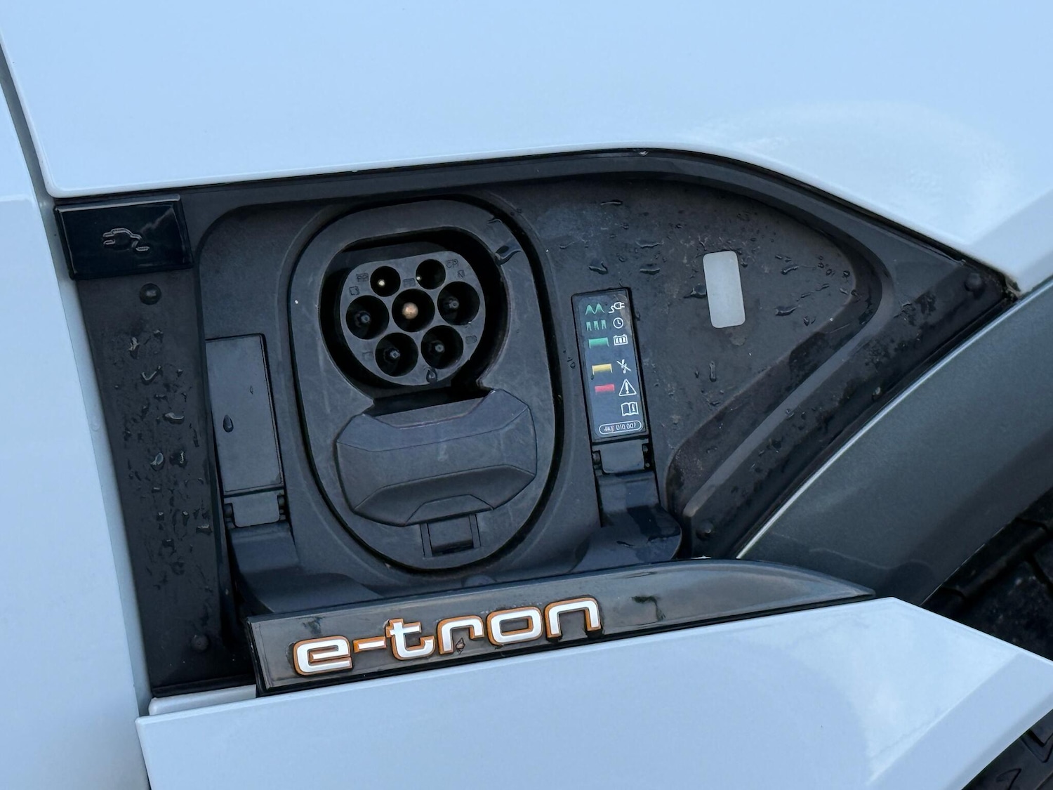 Used Audi e-tron 2020 for sale - 76398015: Photo 24