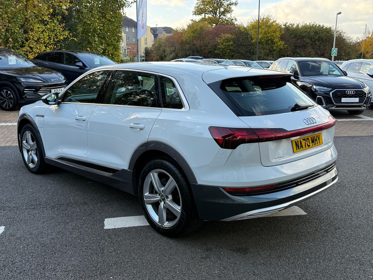 Used Audi e-tron 2020 for sale - 76398015: Photo 9