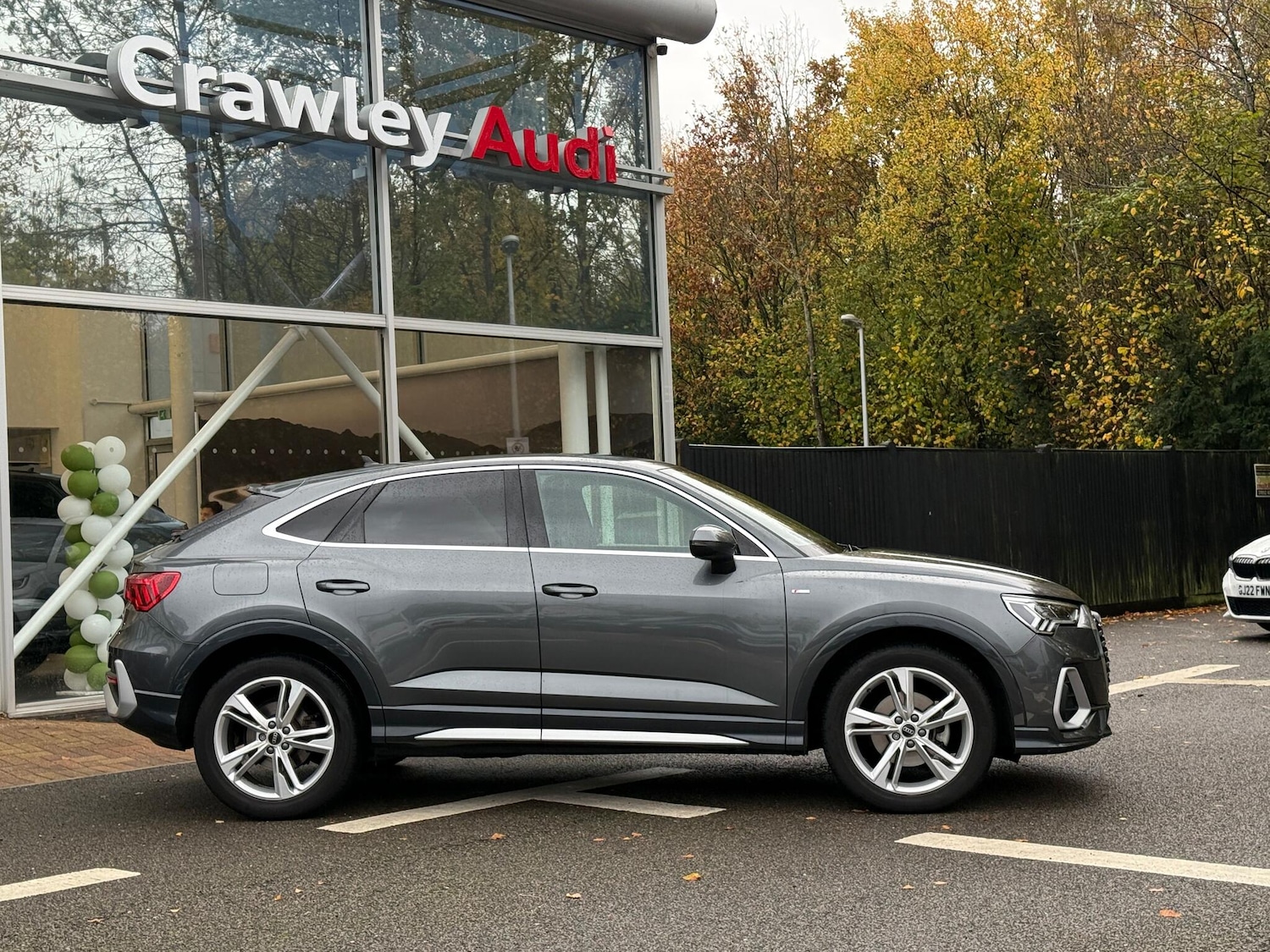 Used Audi Q3 2023 for sale - 76538207: Photo 2