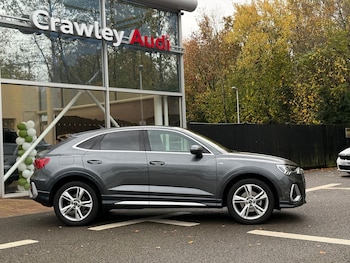 Used Audi Q3 2023 for sale - 76538207: Photo