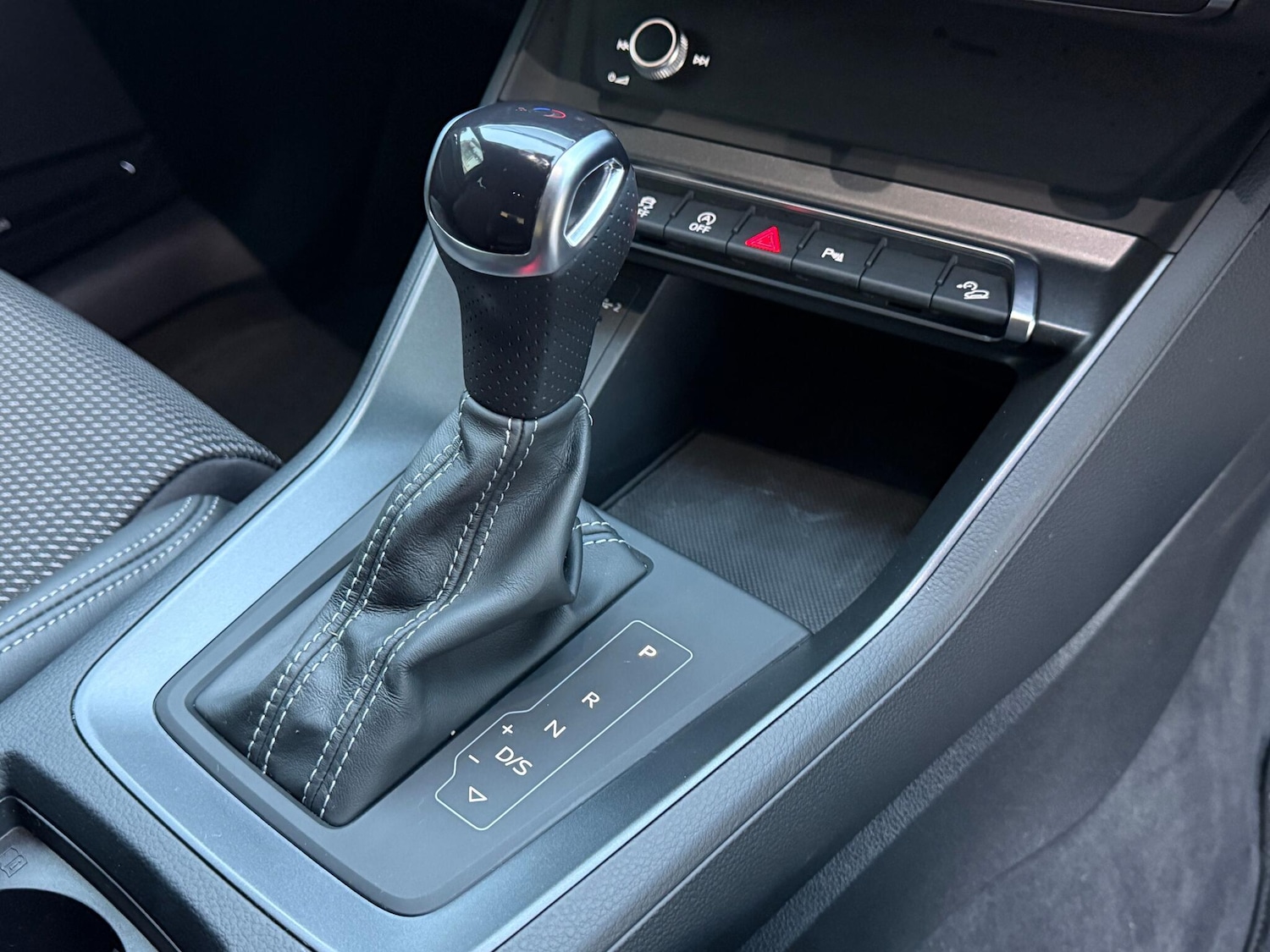 Used Audi Q3 2023 for sale - 76538207: Photo 43