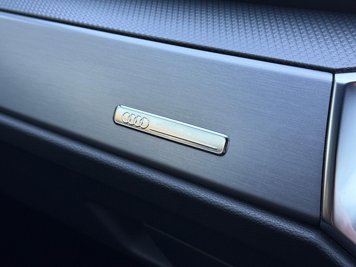 Used Audi Q3 2023 for sale - 76538207: Photo 54