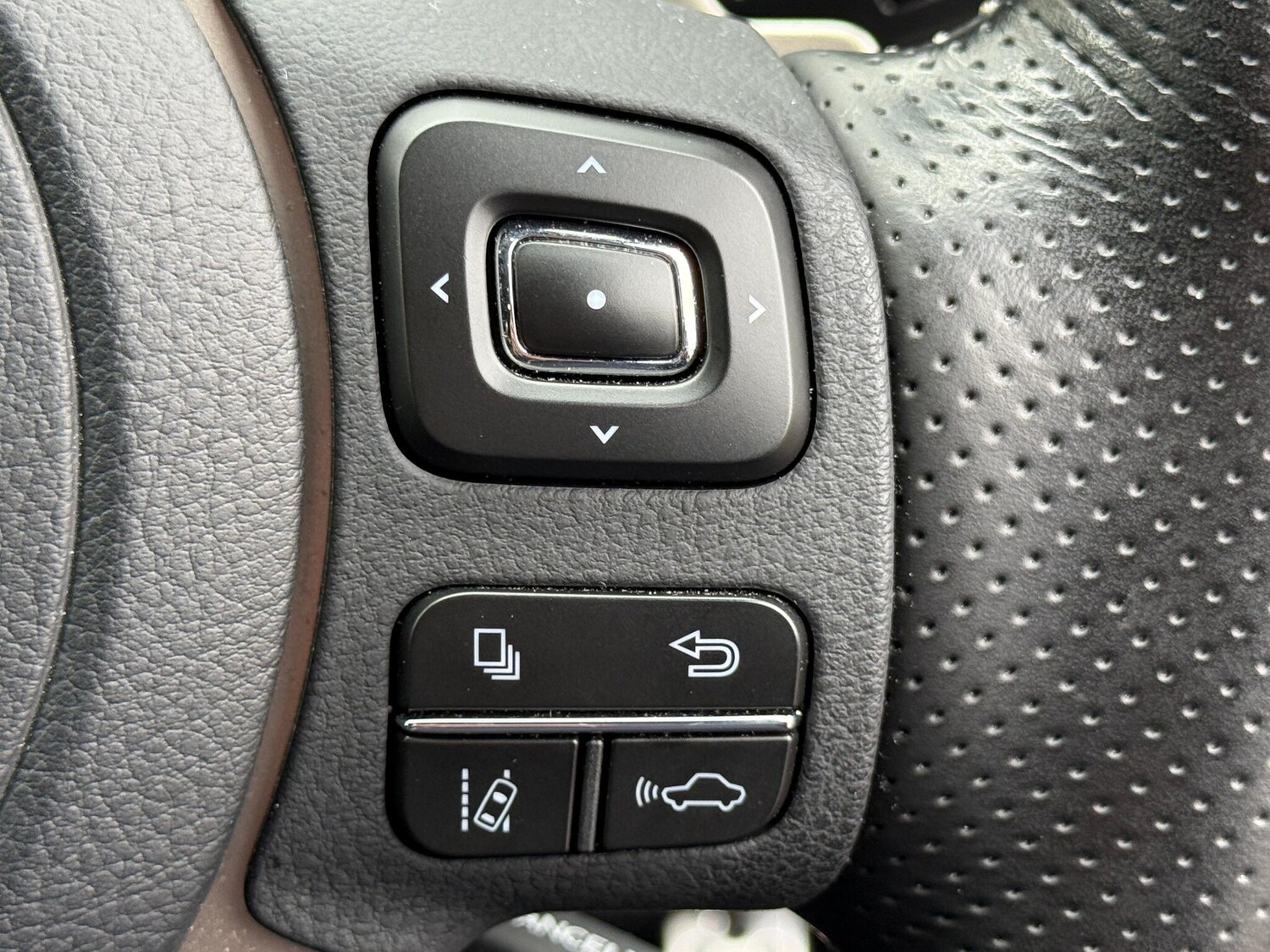 Used Lexus NX 2021 for sale - 76260425: Photo 55