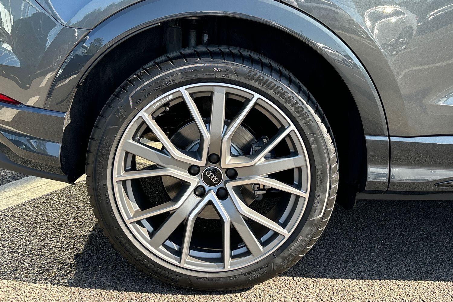 Used Audi Q3 2025 for sale - 76521635: Photo 10