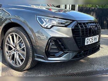 Used Audi Q3 2025 for sale - 76521635: Photo