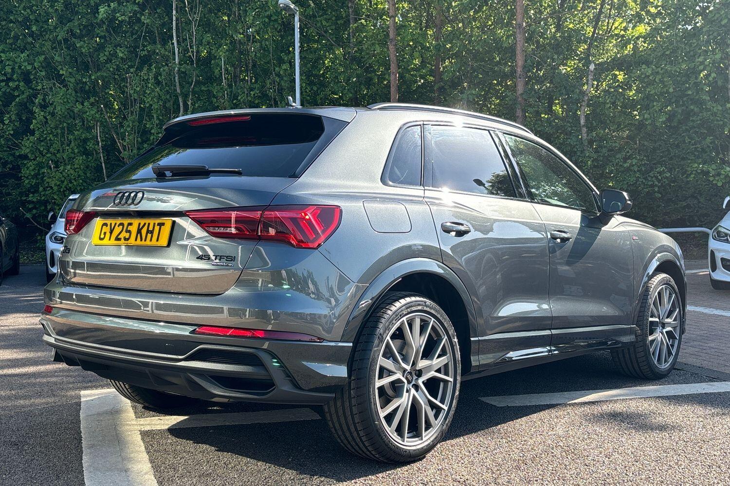 Used Audi Q3 2025 for sale - 76521635: Photo 3