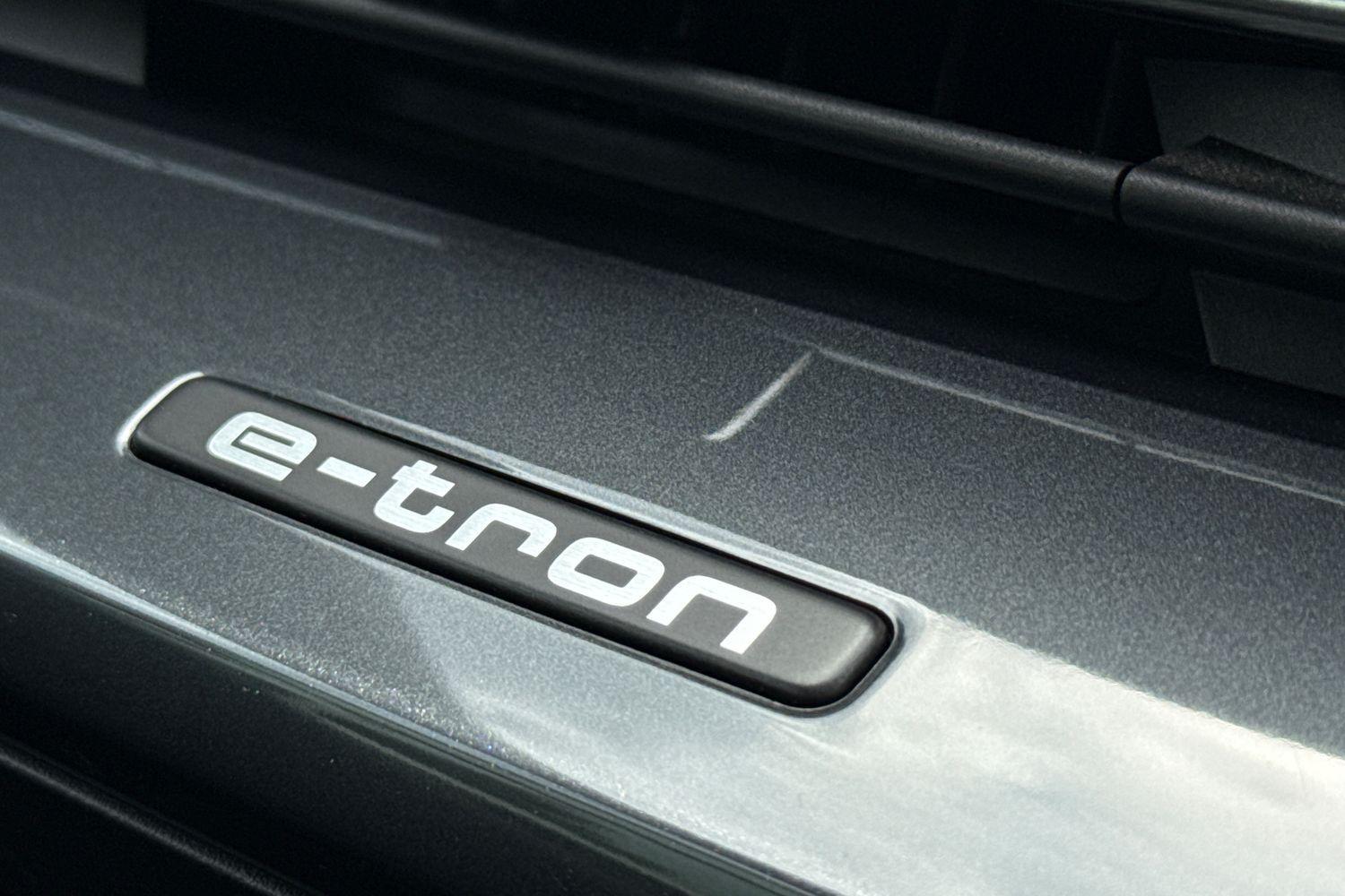 Used Audi Q4 e-tron 2024 for sale - 76122497: Photo 44