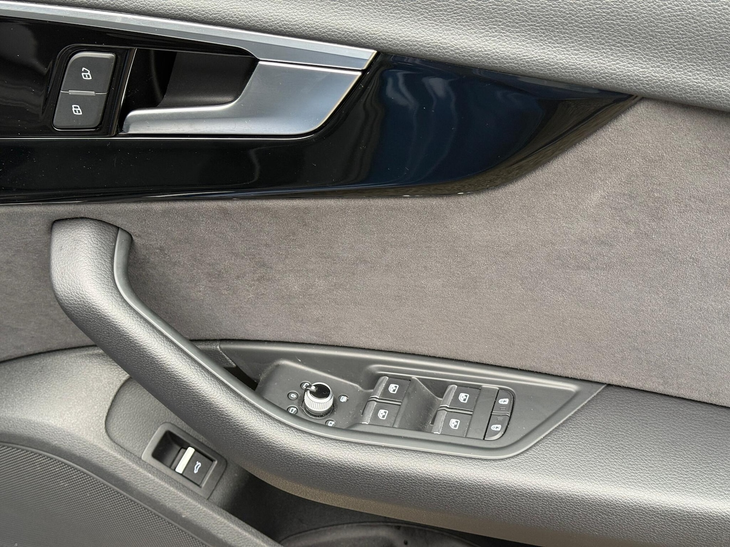 Used Audi A4 2024 for sale - 77109475: Photo 45