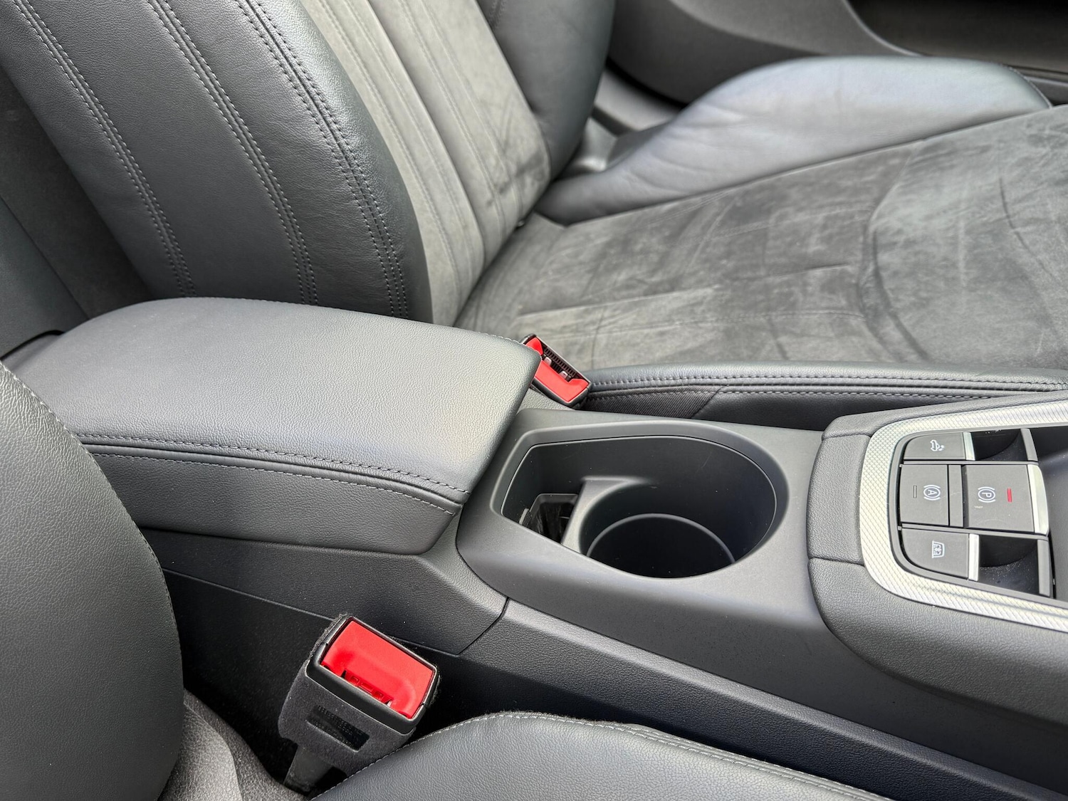 Used Audi TT 2023 for sale - 76688918: Photo 40