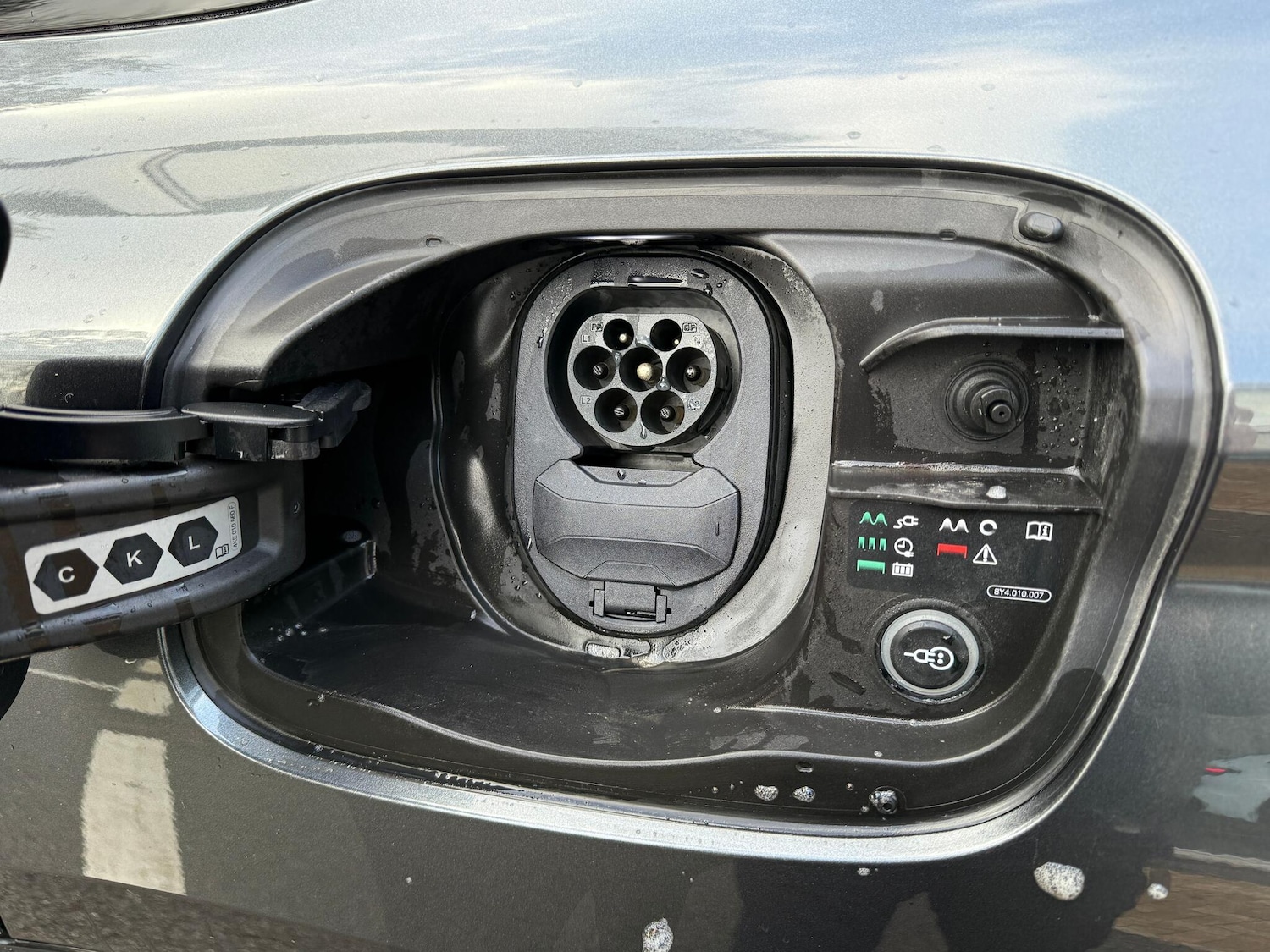 Used Audi Q6 e-tron 2025 for sale - 77306035: Photo 35