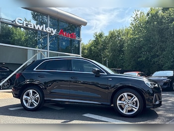 Used Audi Q3 2024 for sale - 75563565: Photo