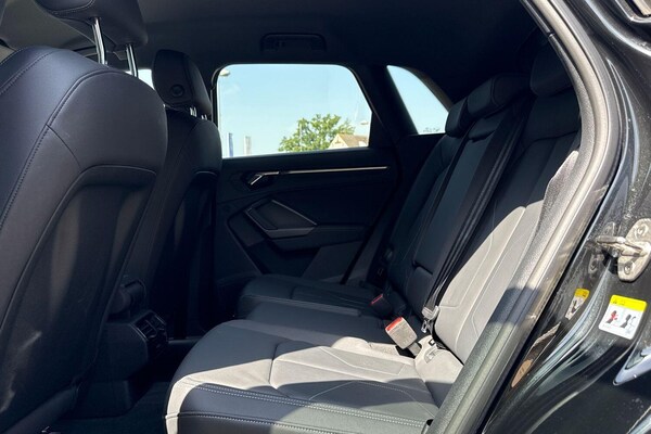 Used Audi Q3 2024 for sale - 75563565: Photo 31