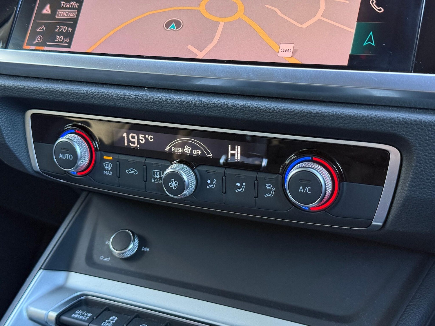 Used Audi Q3 2019 for sale - 76388290: Photo 9