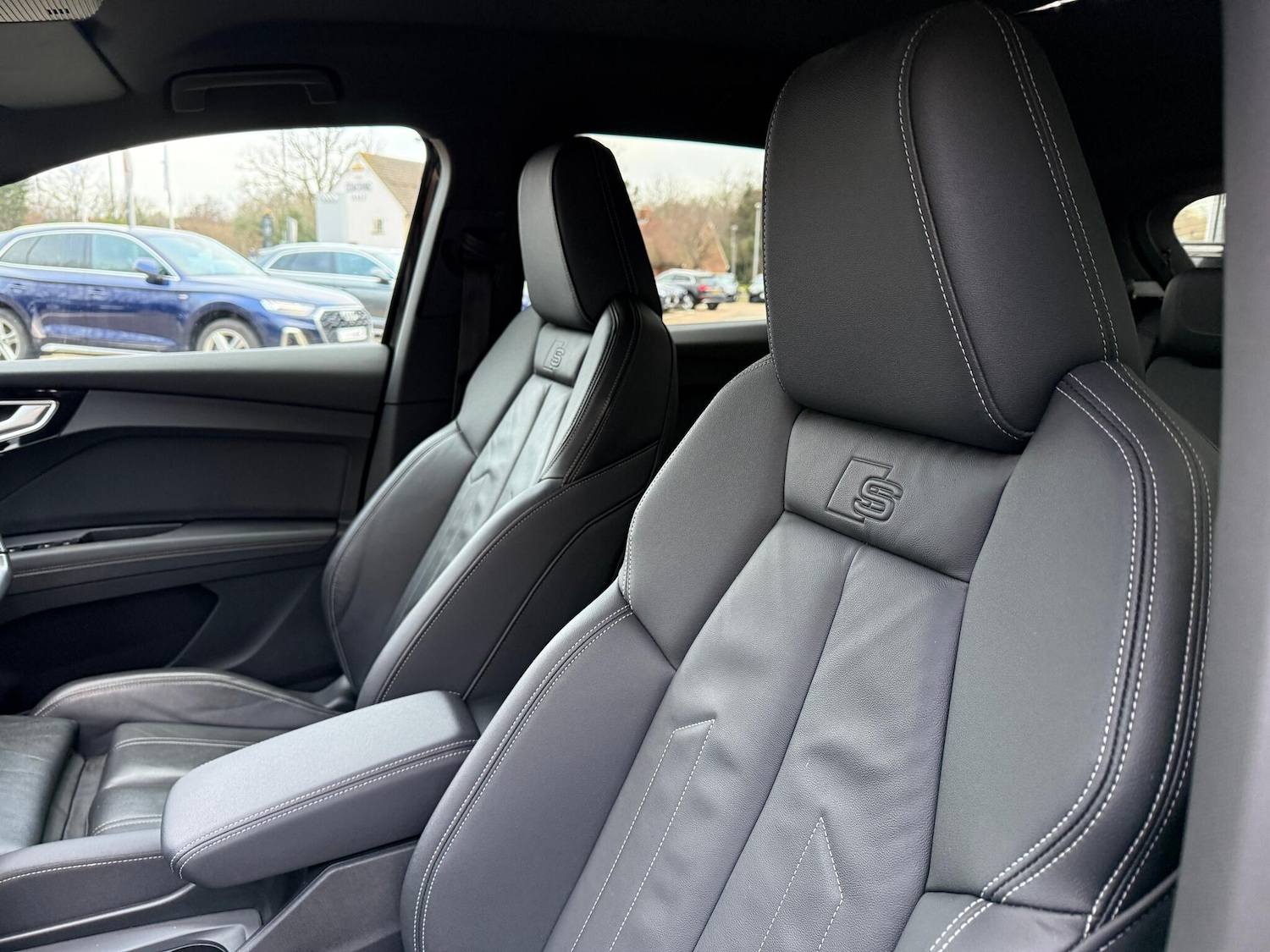 Used Audi Q4 e-tron 2022 for sale - 77162739: Photo 49