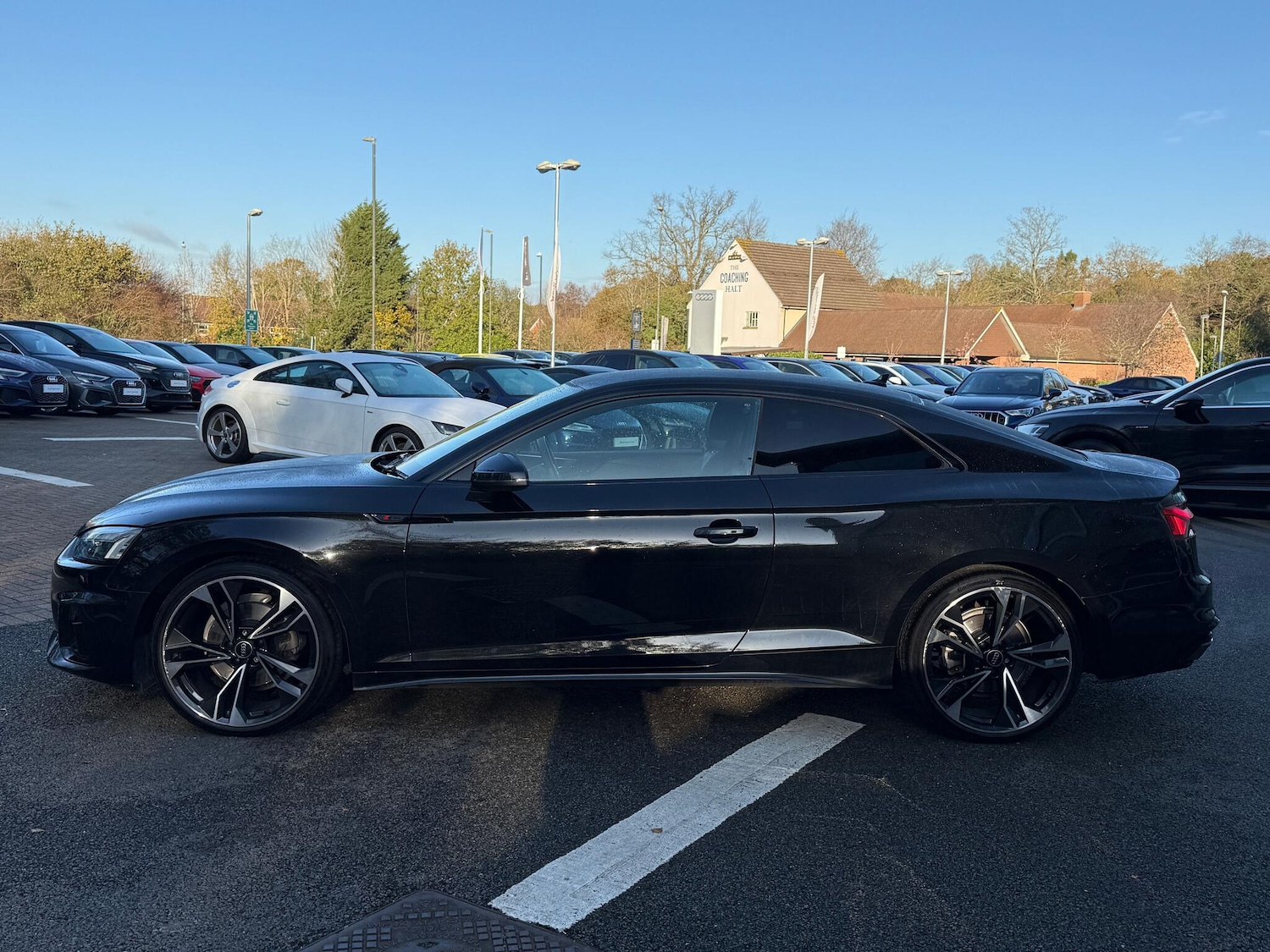 Used Audi A5 2023 for sale - 76701464: Photo 2