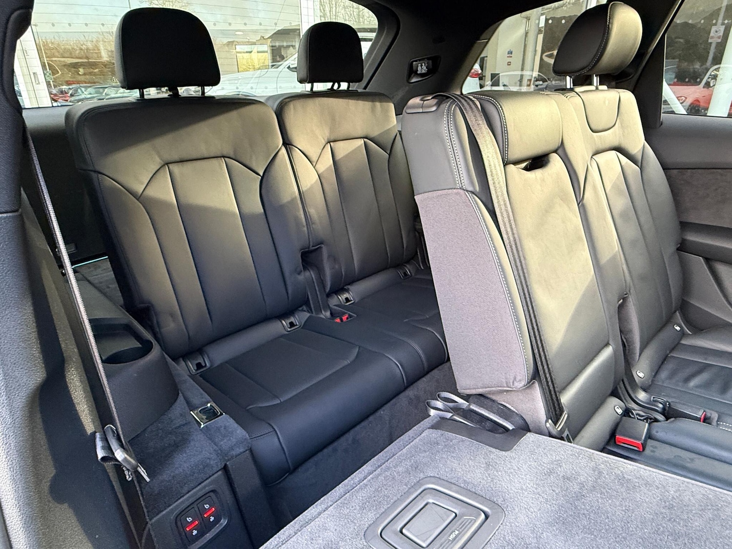 Used Audi Q7 2022 for sale - 76899433: Photo 37