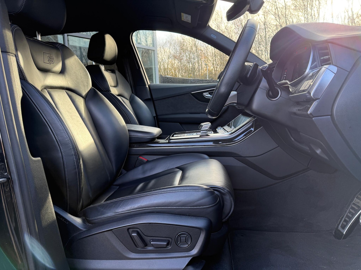 Used Audi Q7 2022 for sale - 76899433: Photo 46