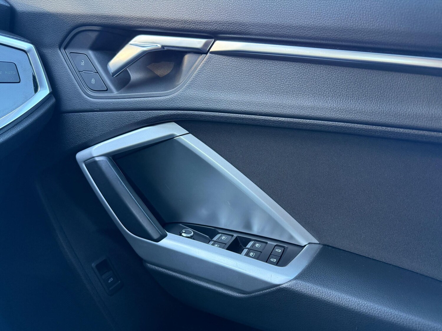 Used Audi Q3 2019 for sale - 76620569: Photo 17