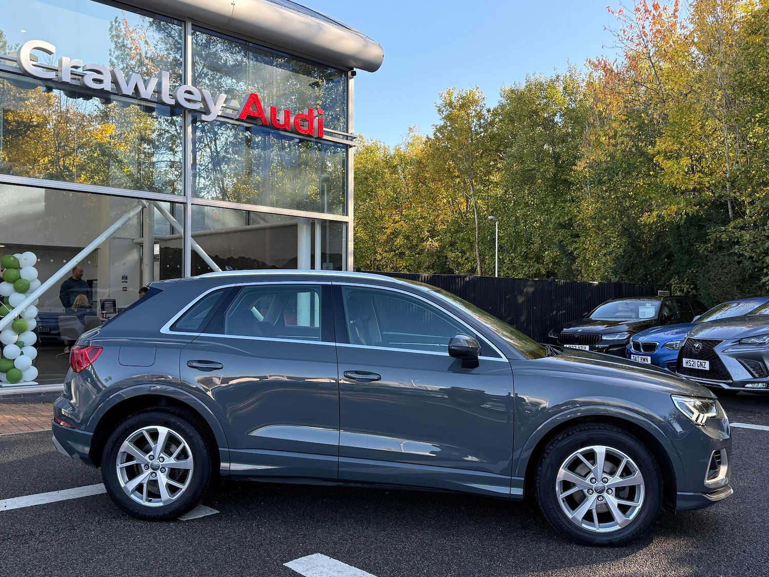 Used Audi Q3 2019 for sale - 76620569: Photo 2