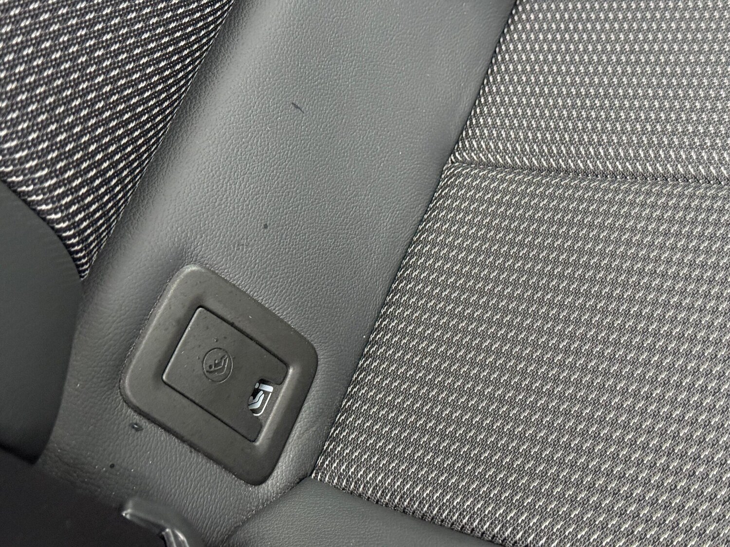 Used Audi Q2 for sale - 77496238: Photo 39