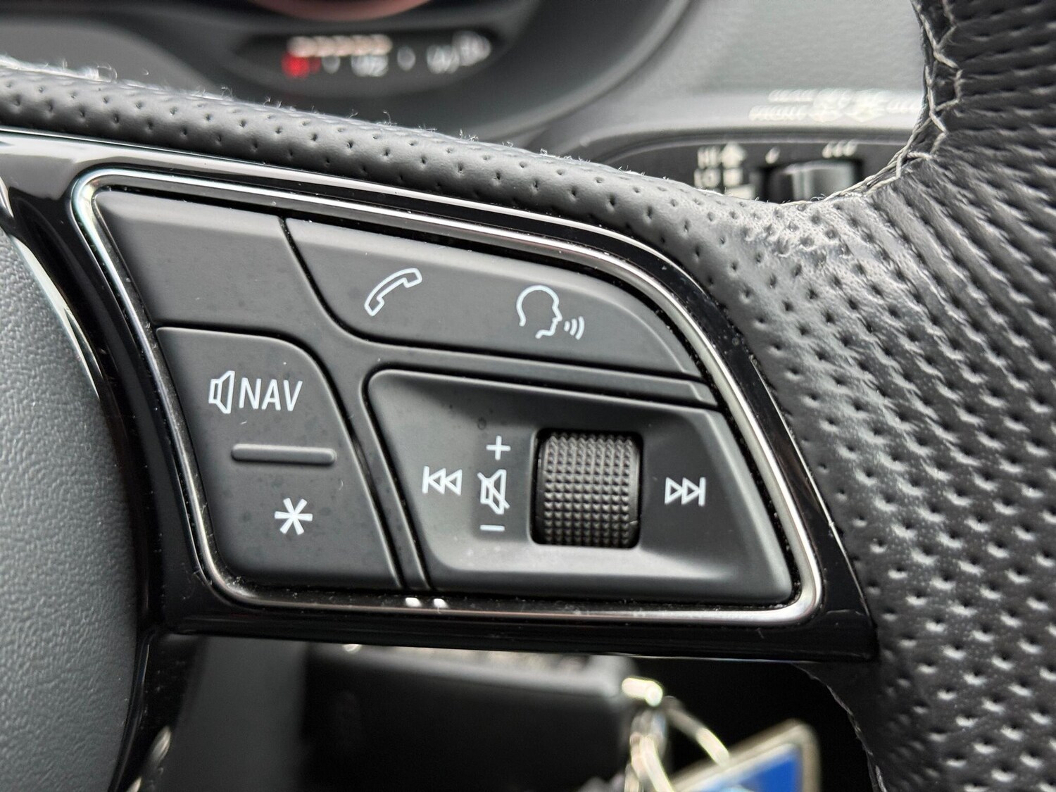 Used Audi Q2 for sale - 77496238: Photo 60