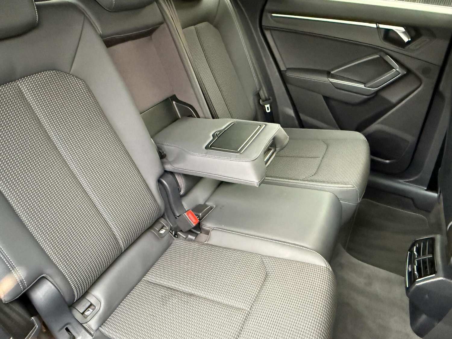 Used Audi Q3 2022 for sale - 76550346: Photo 29