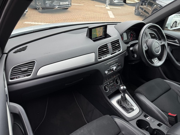 Used Audi Q3 2017 for sale - 76247621: Photo 16