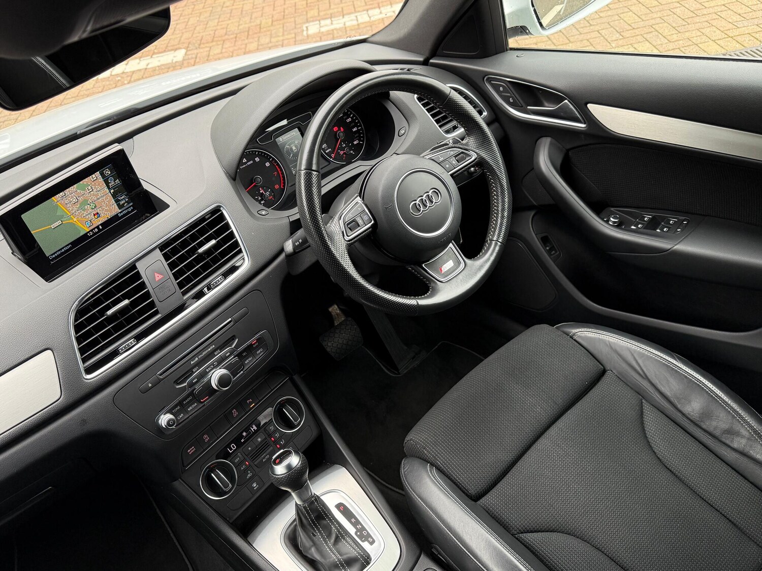 Used Audi Q3 2017 for sale - 76247621: Photo 40