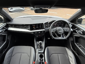 Used Audi A1 2024 for sale - 76337272: Photo