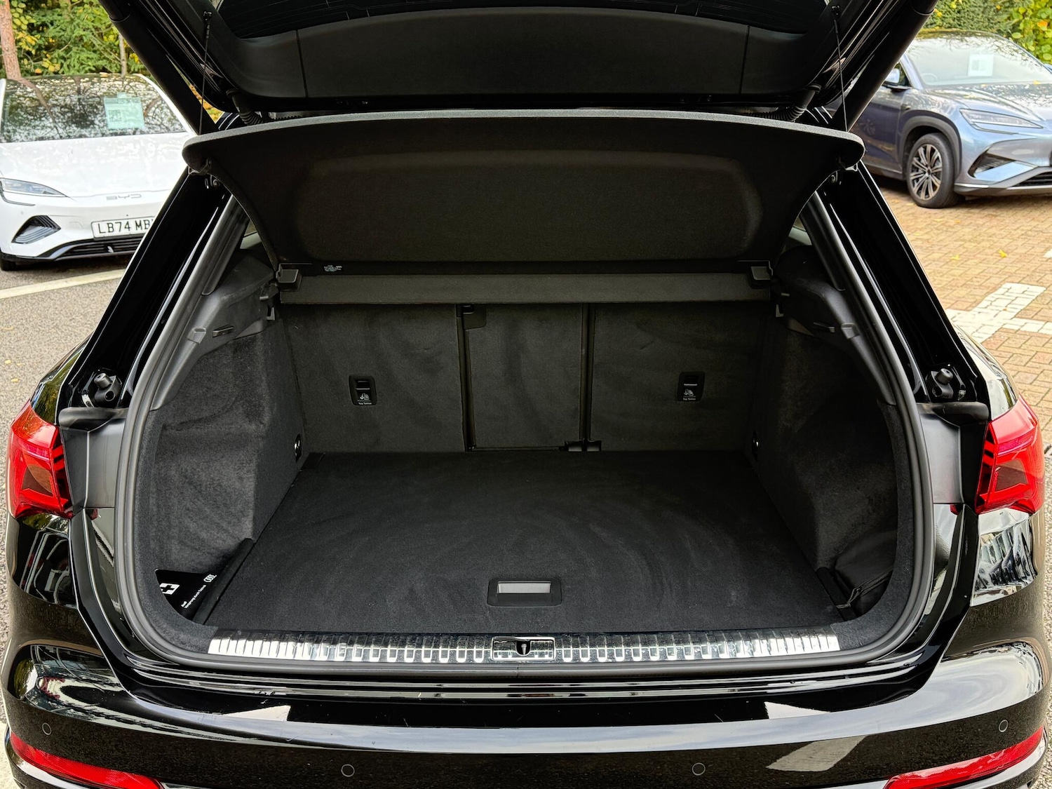 Used Audi Q3 2024 for sale - 76425130: Photo 24