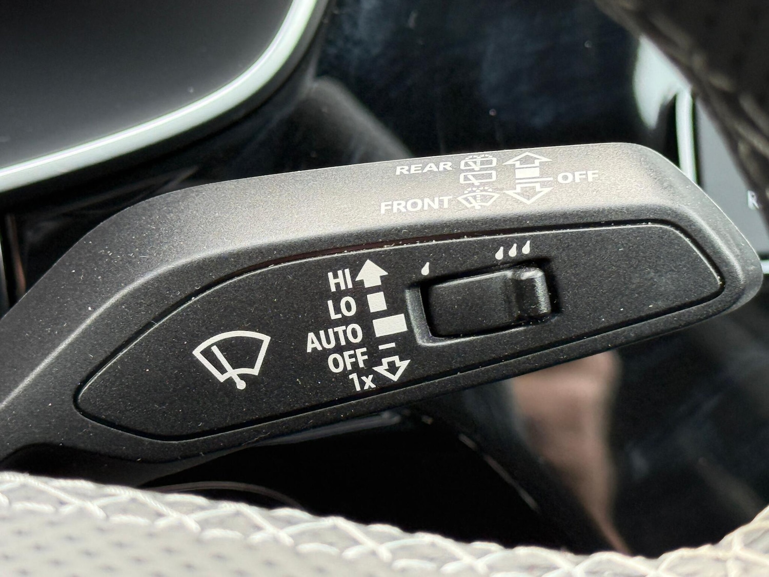 Used Audi Q3 2024 for sale - 76425130: Photo 64