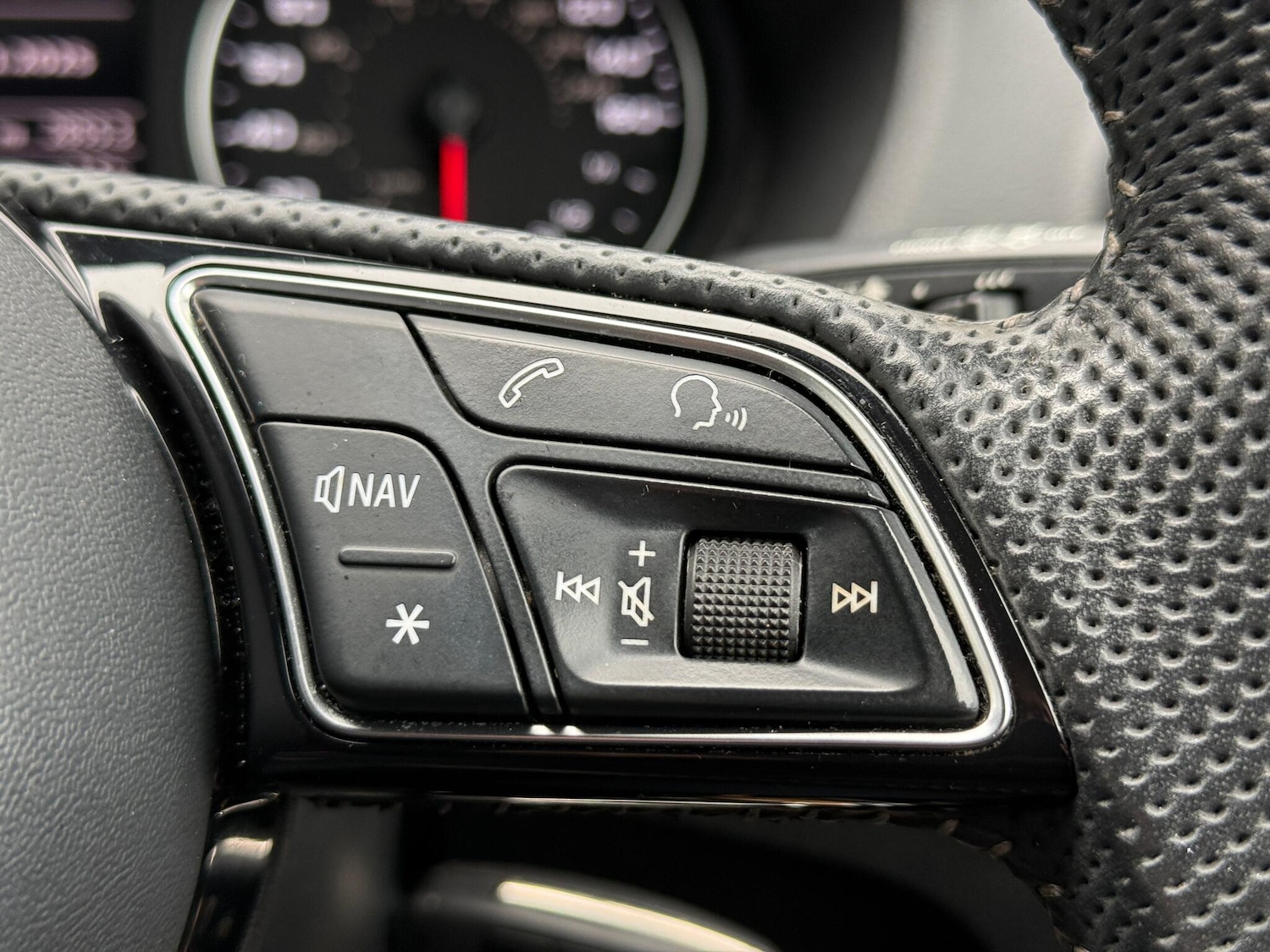 Used Audi Q2 2020 for sale - 76689991: Photo 16