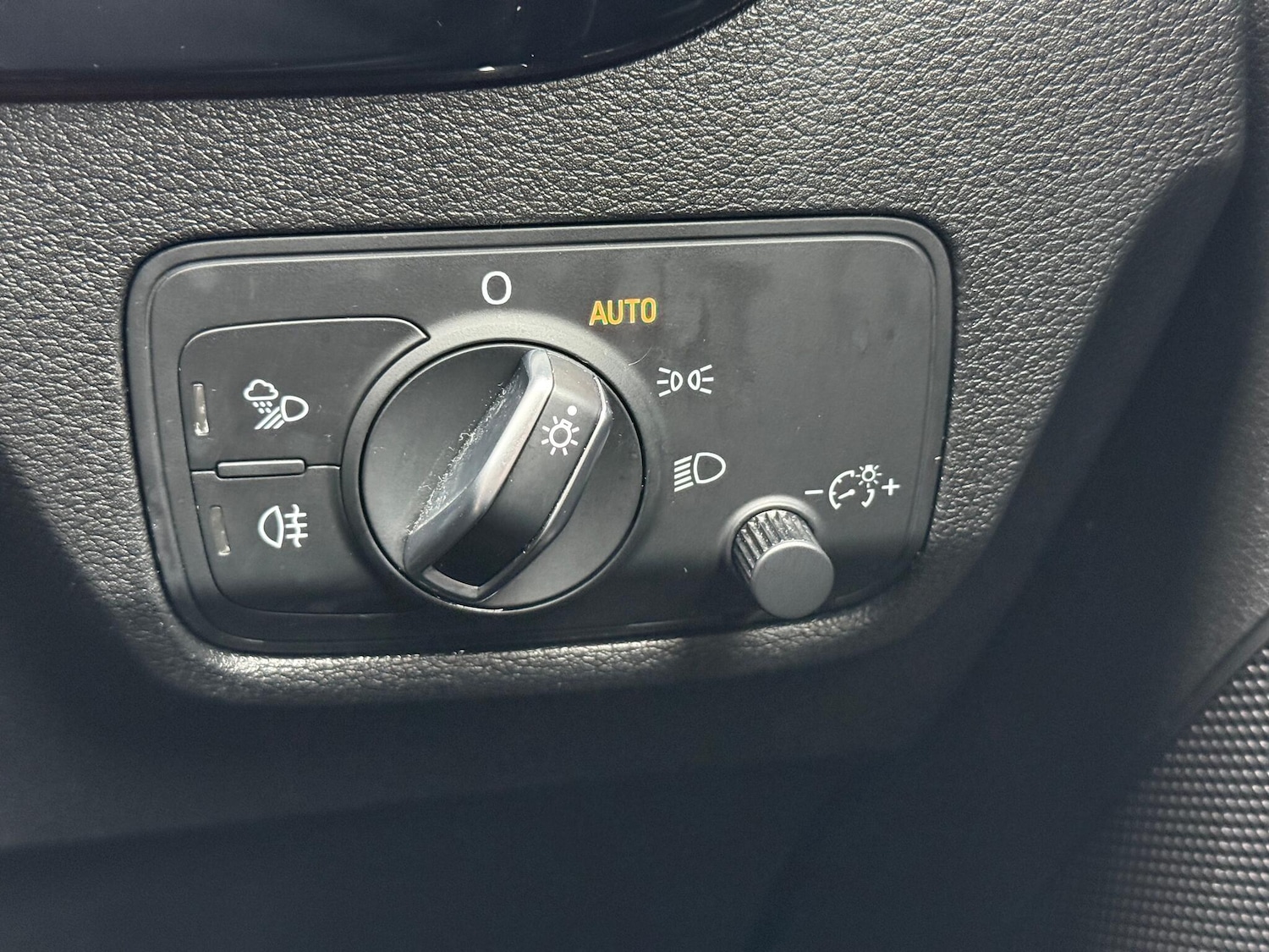 Used Audi Q2 2020 for sale - 76689991: Photo 20