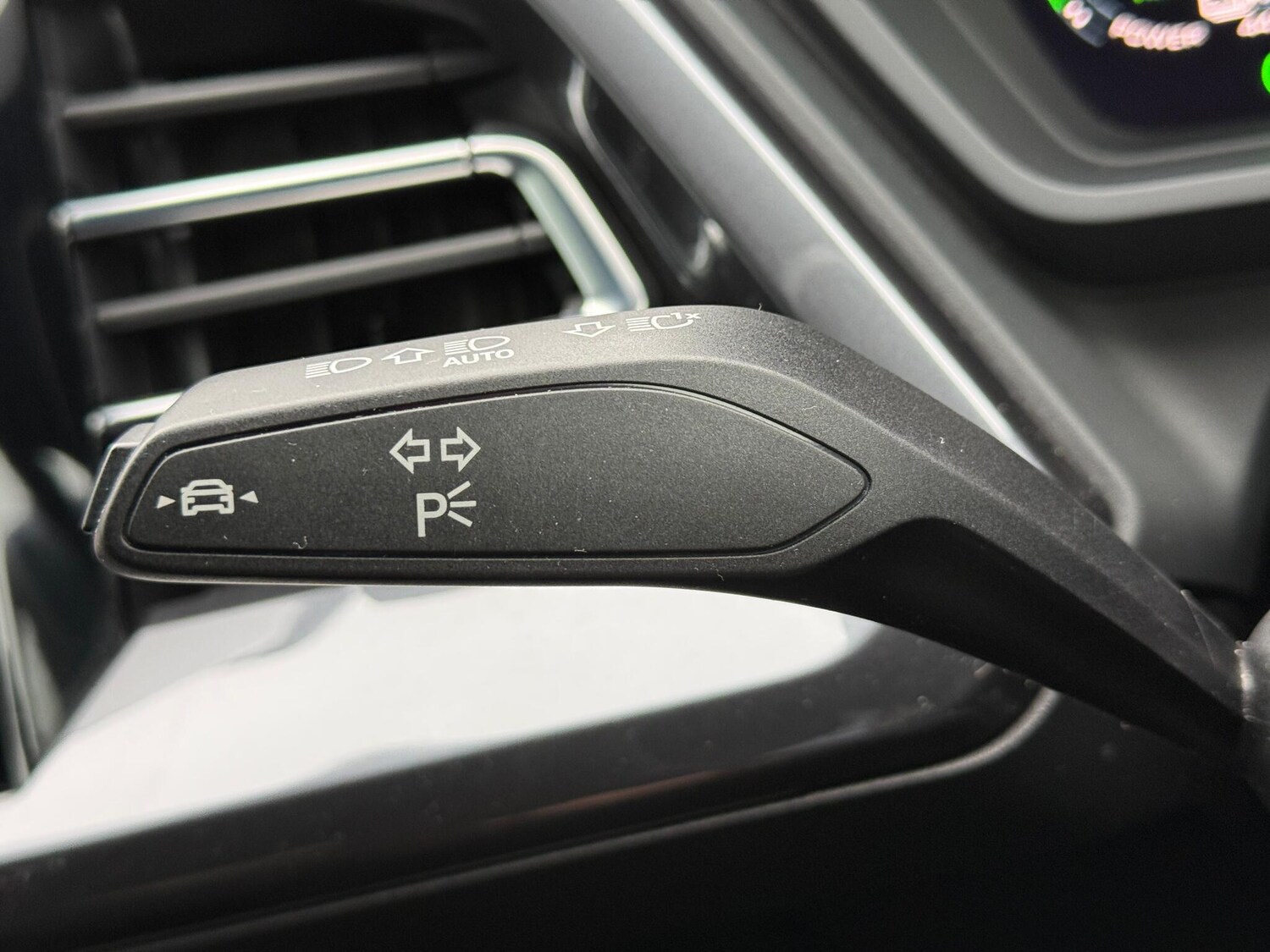 Used Audi Q4 e-tron 2022 for sale - 77523610: Photo 11