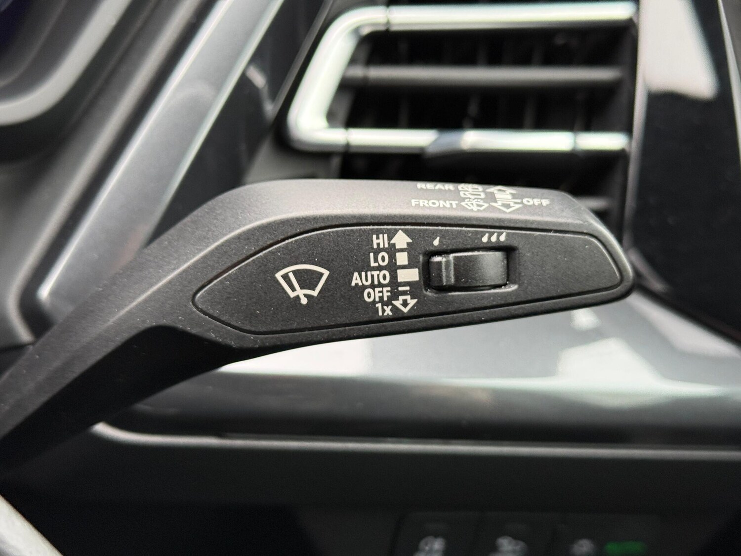 Used Audi Q4 e-tron 2022 for sale - 77523610: Photo 12